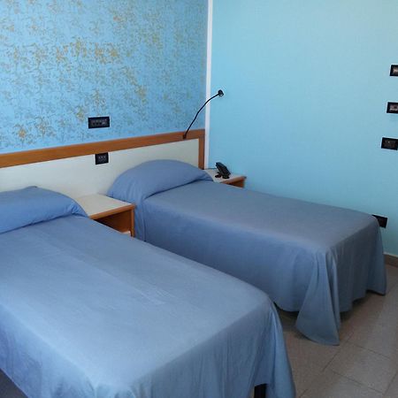 Hotel Ristorante Miramare Marina di Gioiosa Ionica Extérieur photo