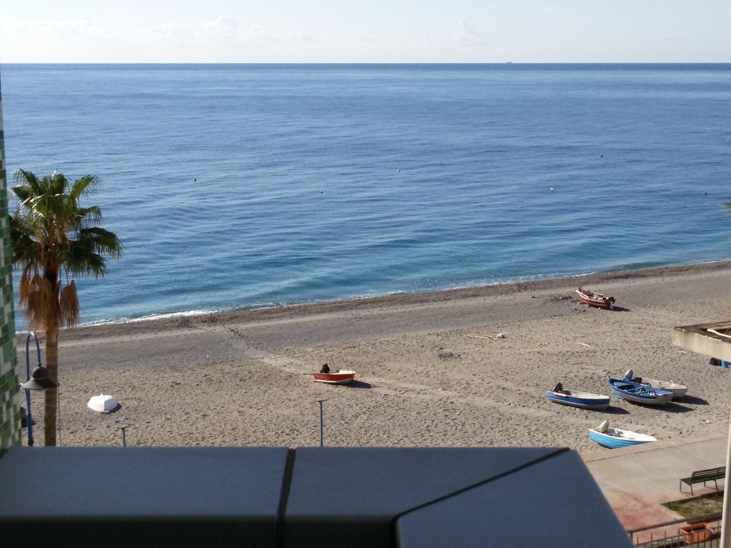 Hotel Ristorante Miramare Marina di Gioiosa Ionica Chambre photo