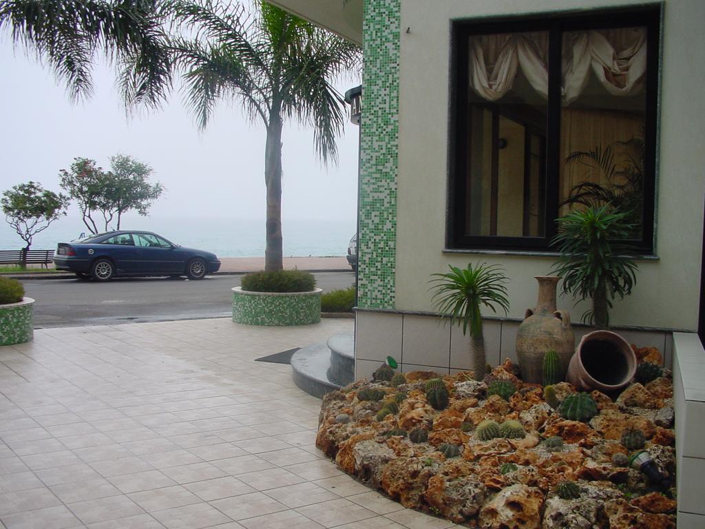 Hotel Ristorante Miramare Marina di Gioiosa Ionica Extérieur photo