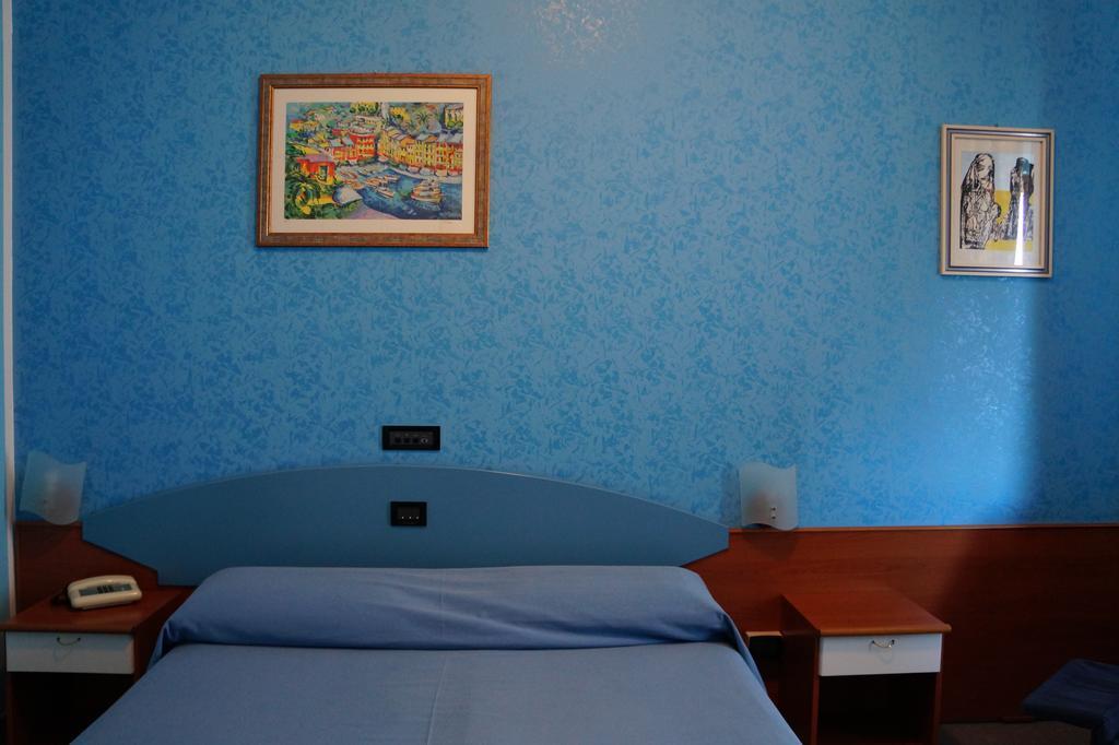 Hotel Ristorante Miramare Marina di Gioiosa Ionica Extérieur photo